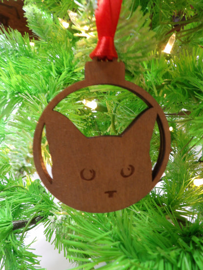 Cat Face Wooden Christmas Tree Ornament