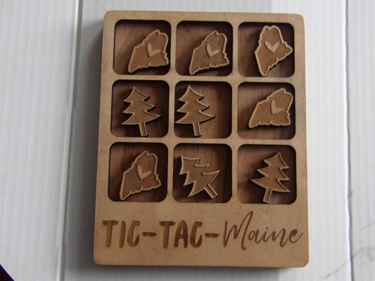 Tic-Tac-Maine Pine Tree Game