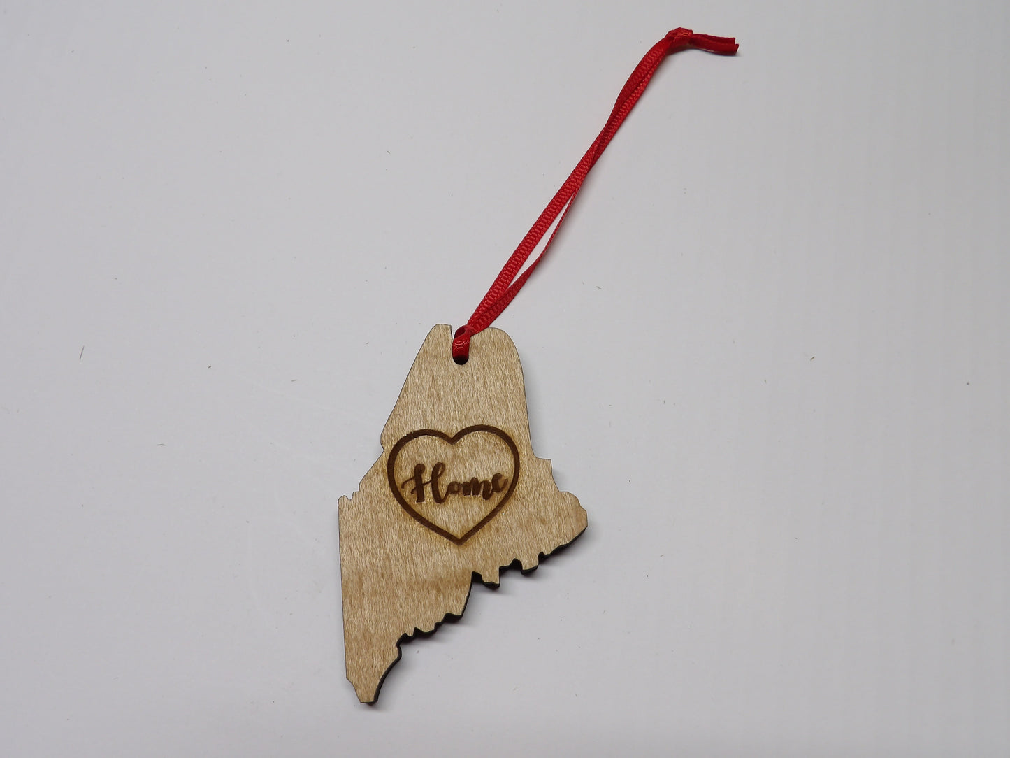 State of Maine Home Heart Wooden Christmas Tree Ornament
