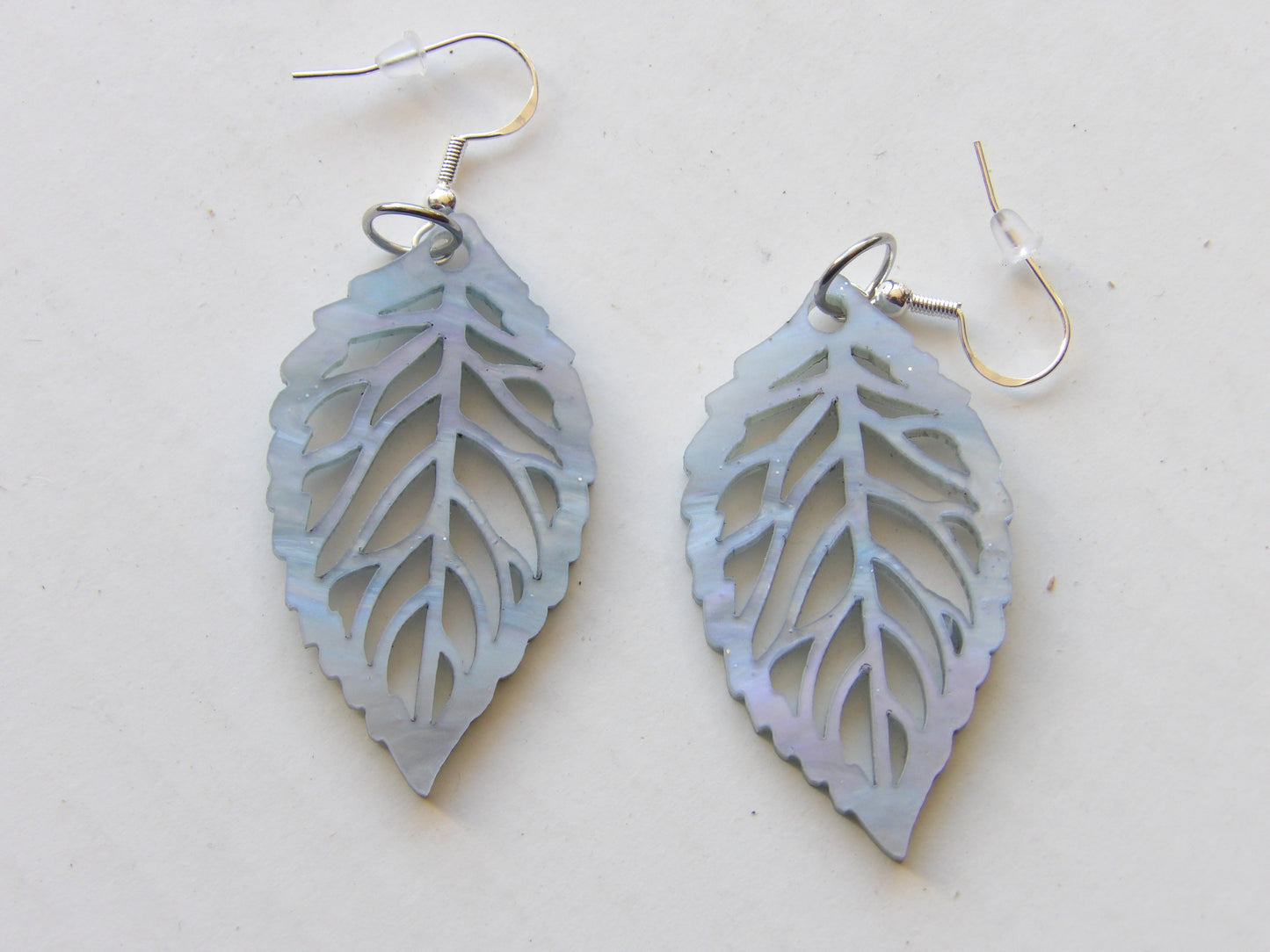 Leaf Dangle Acrylic Earrings (2 Colors)